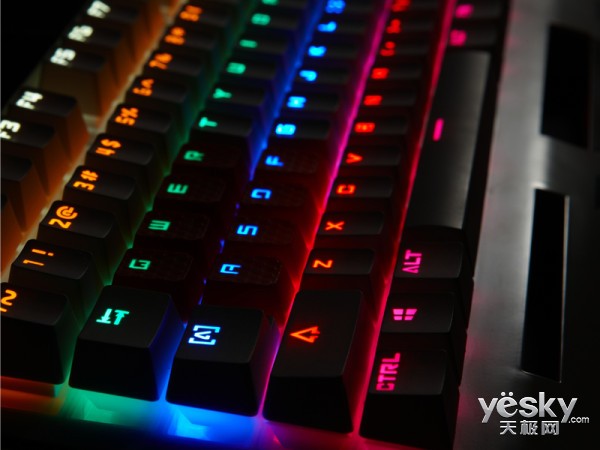 速的机械键盘—血手B740澳门新葡京网页揭秘世界最快(图3)